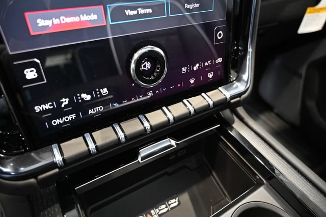 New 2026 GMC Yukon AT4 Ultimate w/ LPO, Floor Liner Package image 22