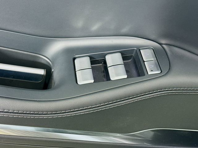 New 2025 Lincoln Navigator Reserve AWD/4WD image 18
