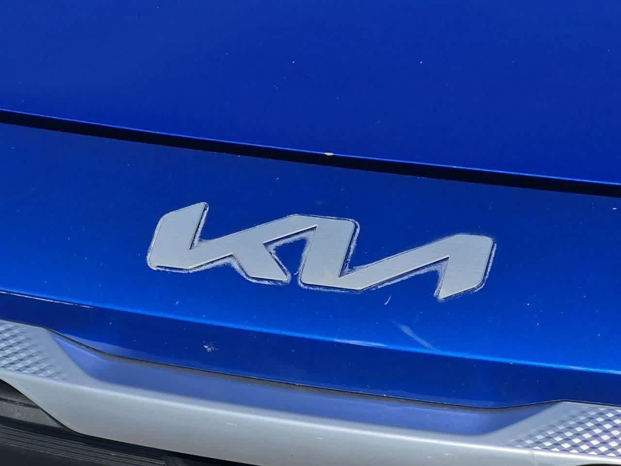 Used 2022 Kia Seltos LX AWD/4WD image 11