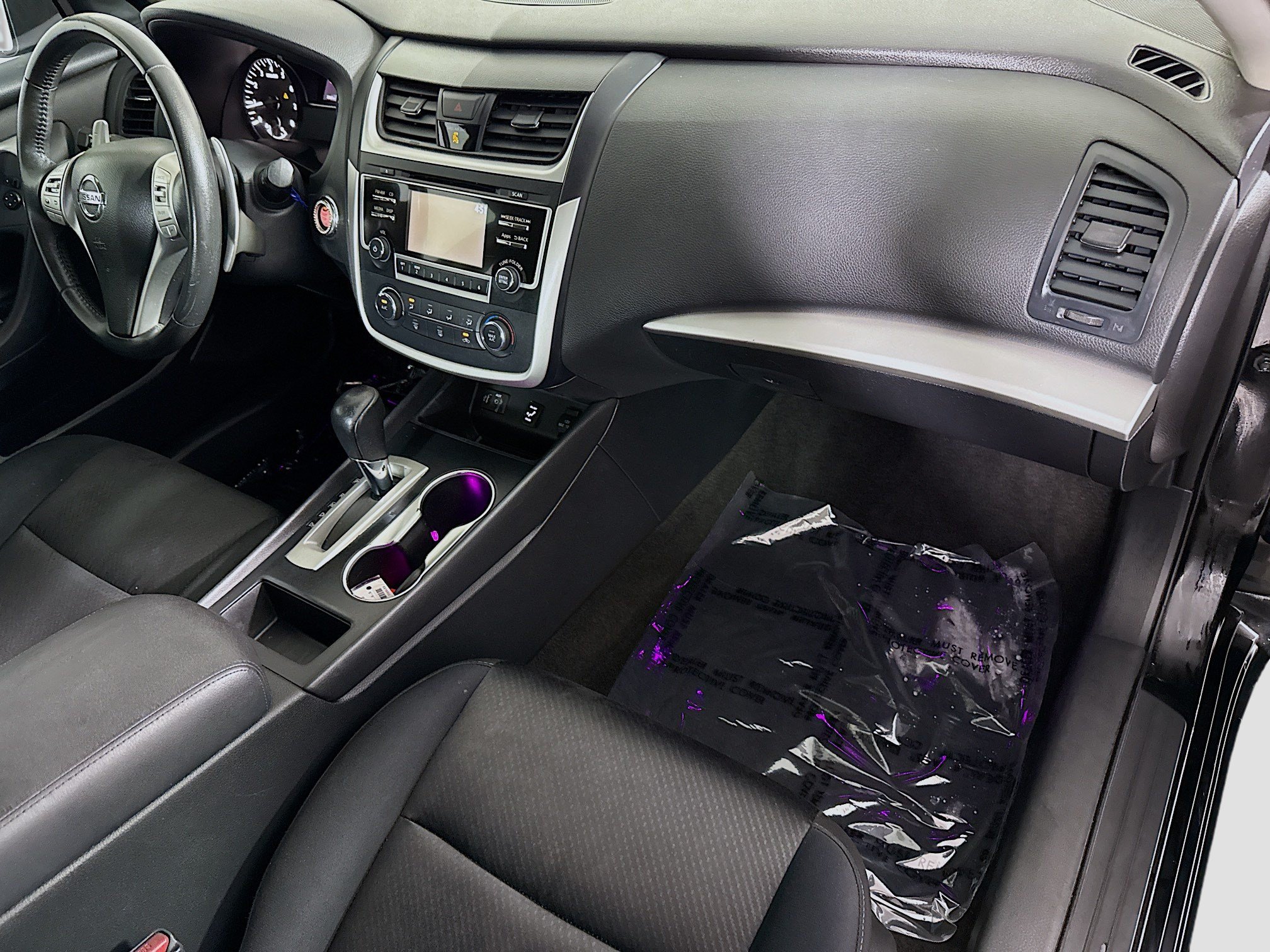Used 2016 Nissan Altima 2.5 SR w/ Interior Lighting Package FWD image 30