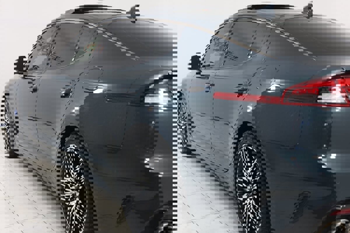 Used 2023 Kia Stinger GT2 image 48