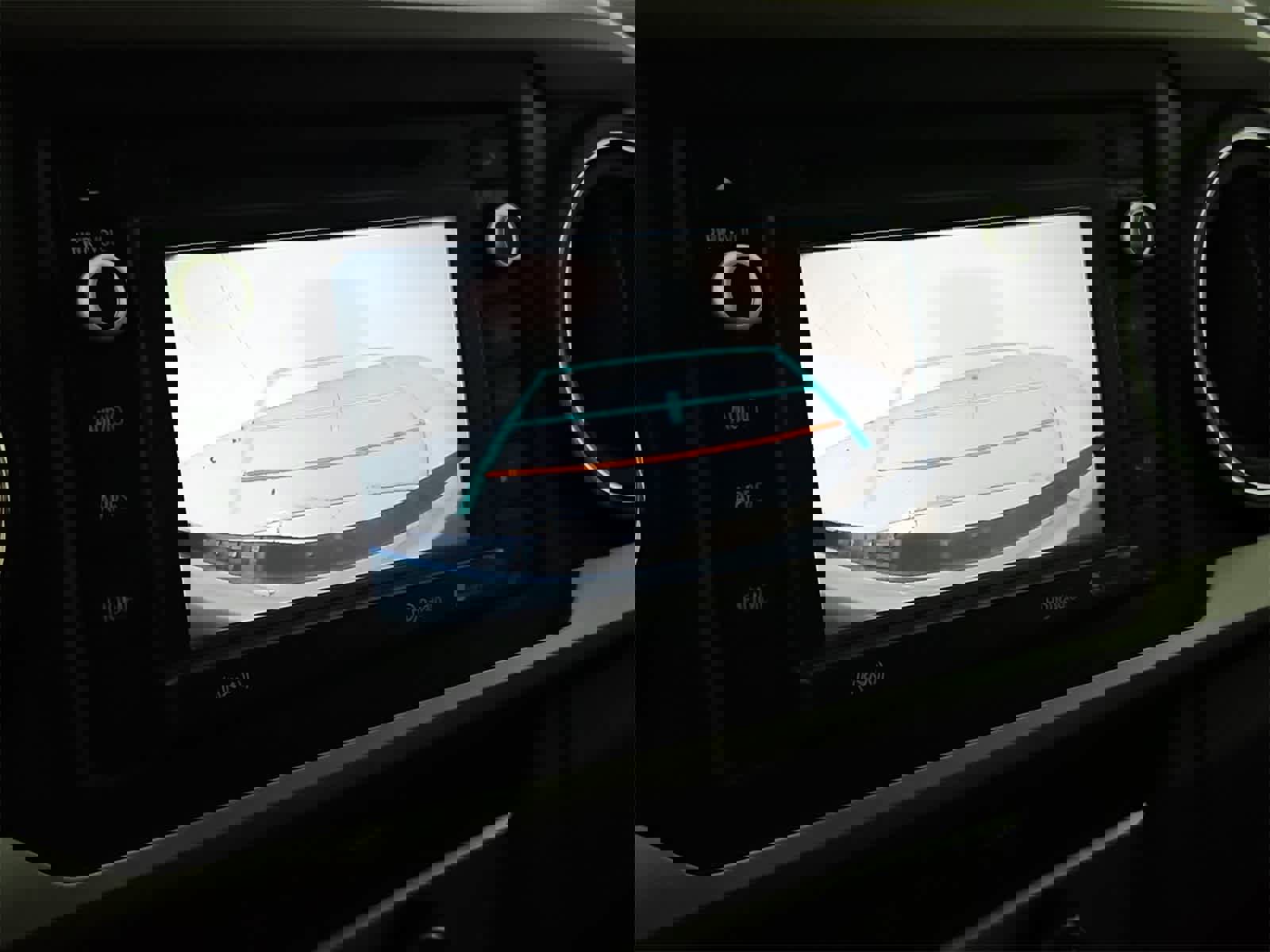 Used 2019 Toyota Tacoma SR5 image 29