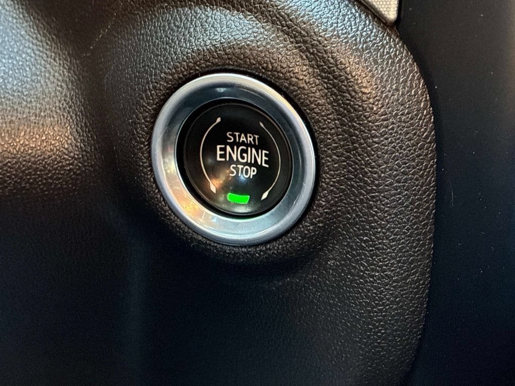 Used 2021 GMC Sierra 1500 SLT AWD/4WD image 28