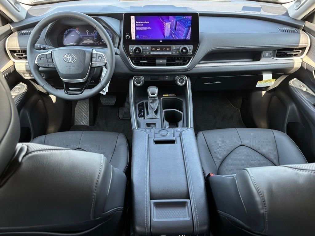 New 2024 Toyota Grand Highlander Limited image 10