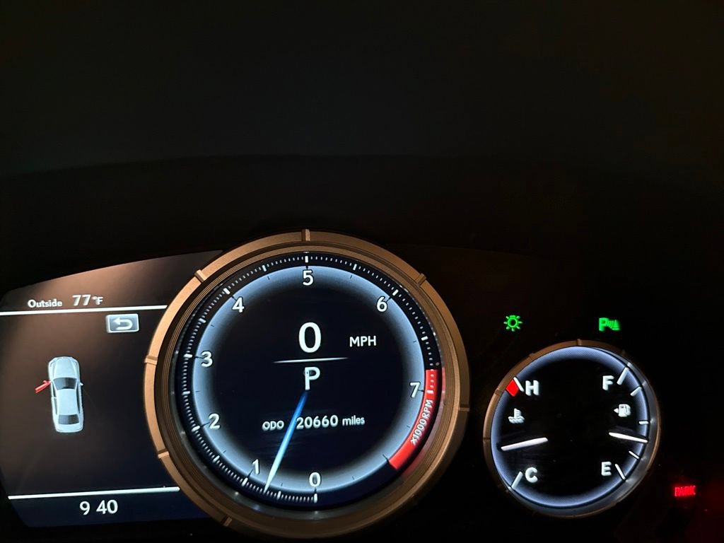Used 2019 Lexus GS 350 F Sport w/ Preferred Accessory Package AWD/4WD image 16