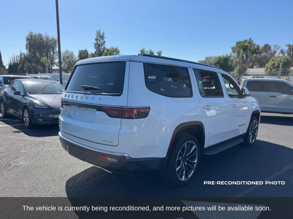 Used 2022 Jeep Wagoneer Series II w/ Premium Group I AWD/4WD image 6
