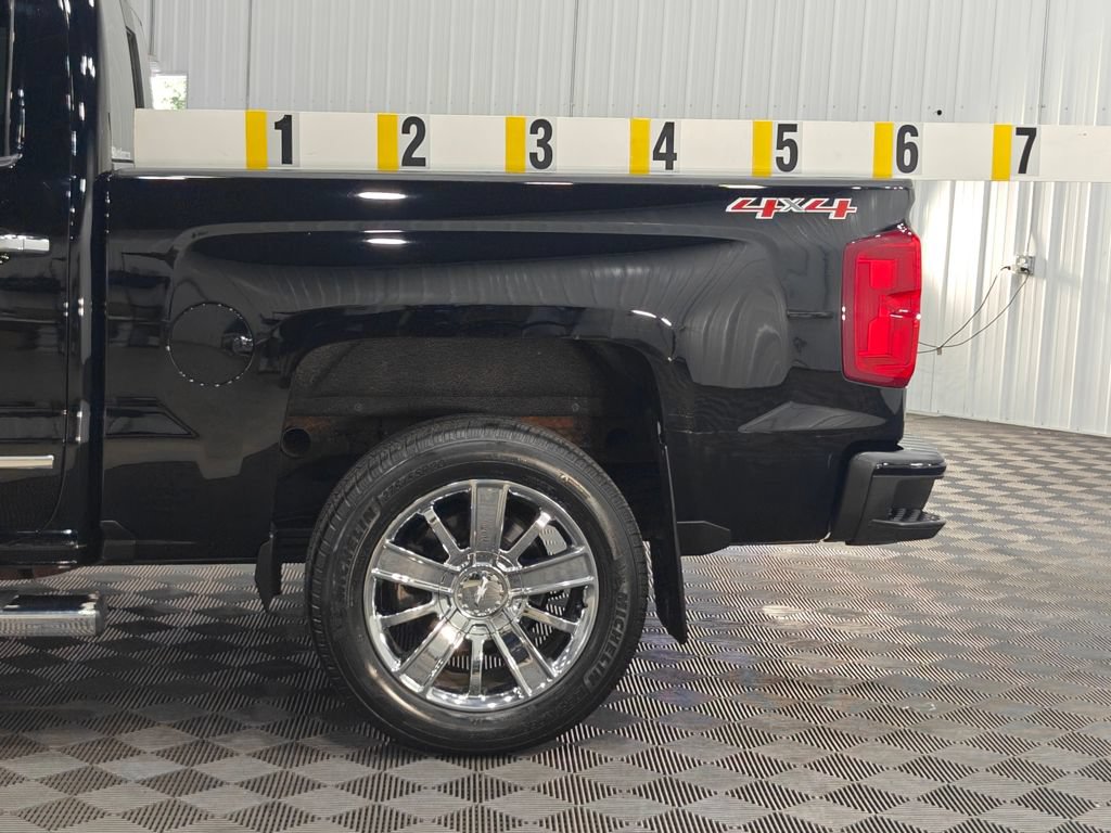 Used 2016 Chevrolet Silverado 1500 High Country w/ High Country Premium Package AWD/4WD image 27
