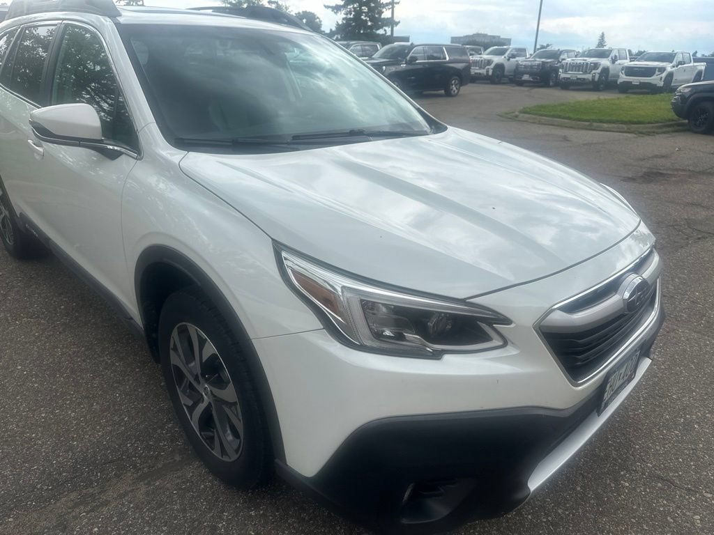 Used 2020 Subaru Outback Limited w/ Popular Package #2 AWD/4WD image 4