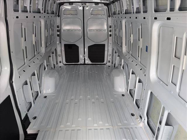 New 2026 Mercedes-Benz Sprinter 2500 image 15