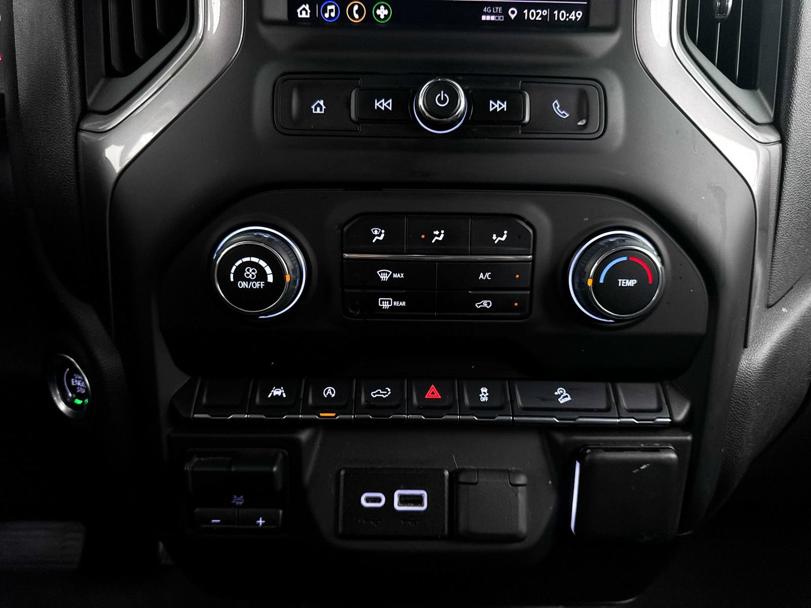 Used 2024 Chevrolet Silverado 1500 Custom Trail Boss w/ Turbomax Blackout Package AWD/4WD image 22