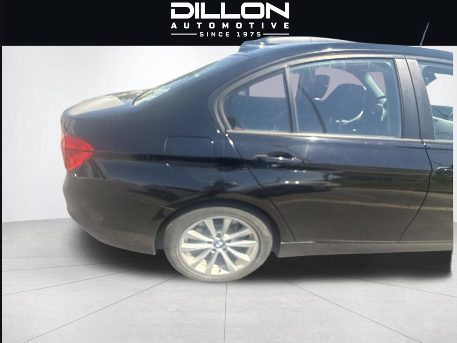 Used 2016 BMW 320i xDrive Sedan AWD/4WD image 6