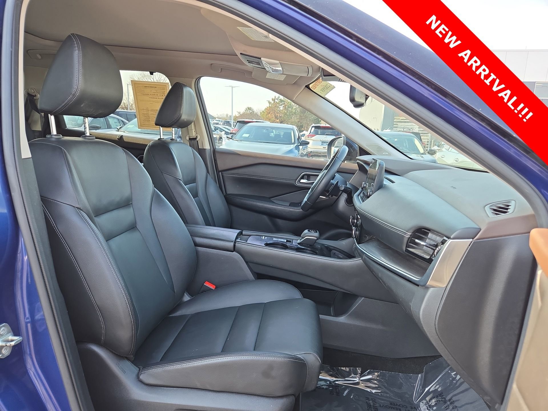 Used 2021 Nissan Rogue SL w/ Premium Package image 15