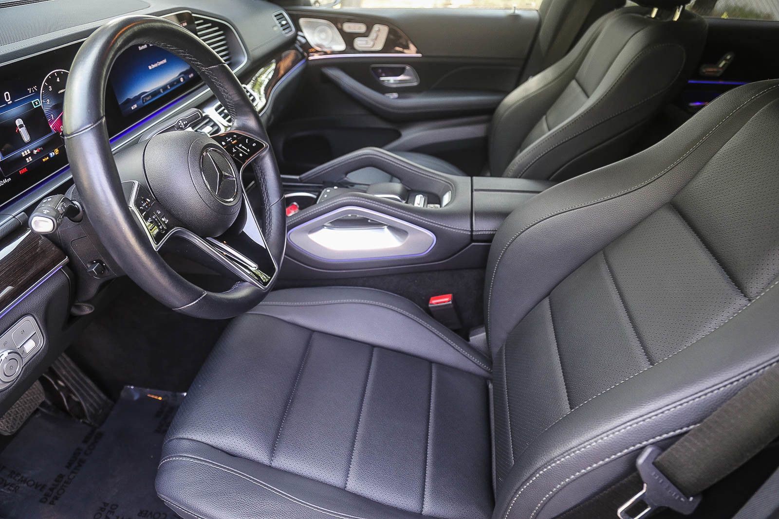 Used 2025 Mercedes-Benz GLS 450 4MATIC image 17