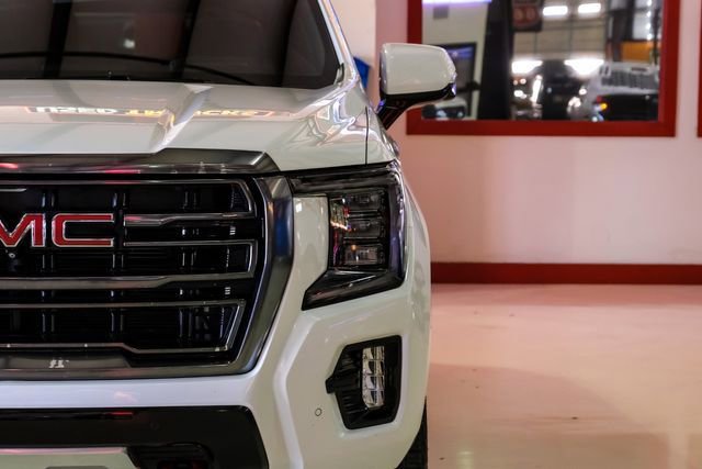 Used 2021 GMC Yukon AT4 w/ AT4 Premium Package AWD/4WD image 50