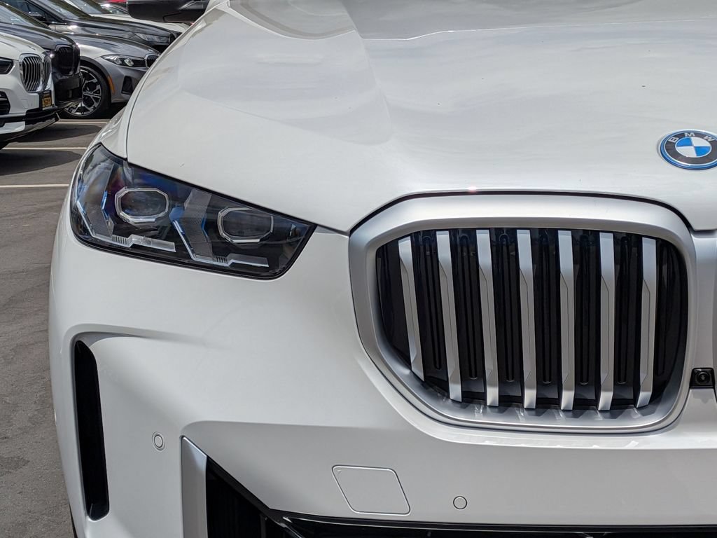 New 2026 BMW X5 xDrive50e w/ Executive Package AWD/4WD image 21