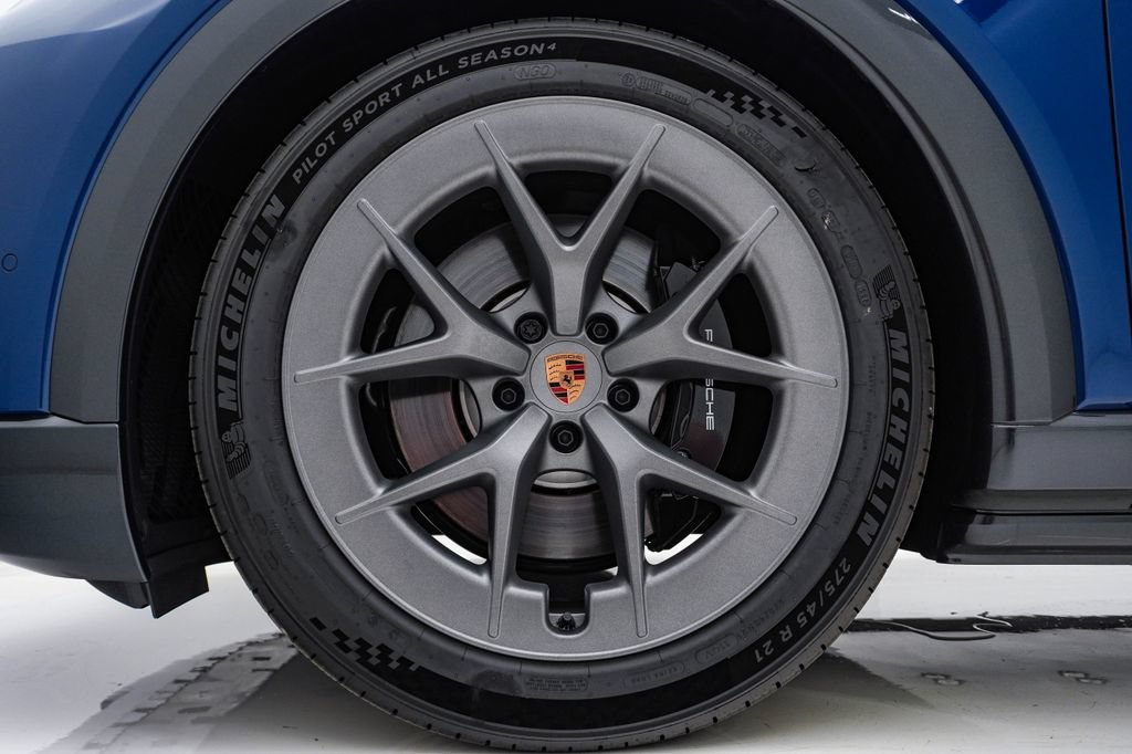 New 2026 Porsche Cayenne S AWD/4WD image 13