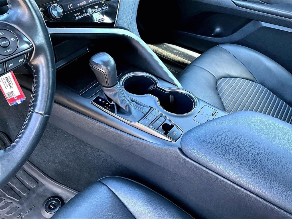 Used 2024 Toyota Camry SE w/ Cold Weather Package AWD/4WD image 20