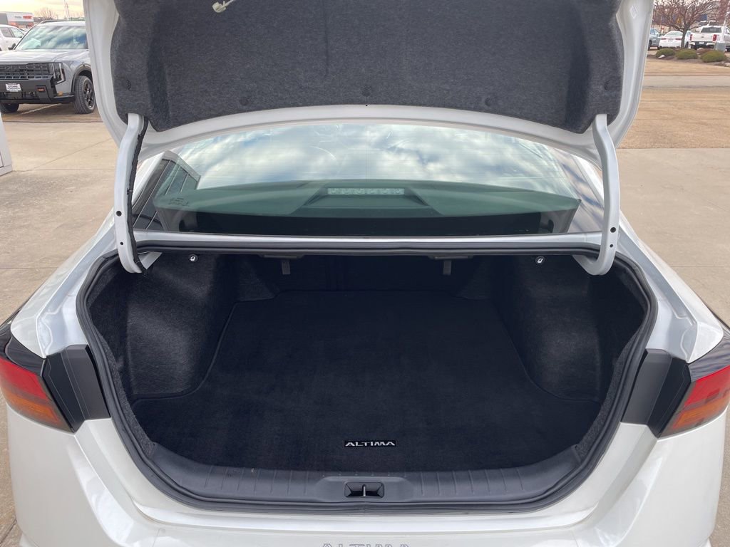 Used 2024 Nissan Altima 2.5 SL image 14