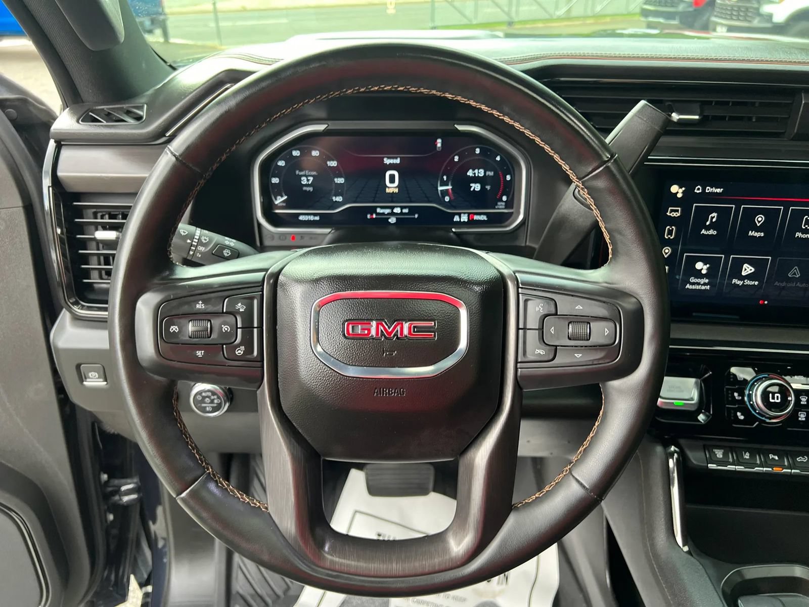Used 2024 GMC Sierra 2500 AT4 w/ AT4 Premium Plus Package AWD/4WD image 14