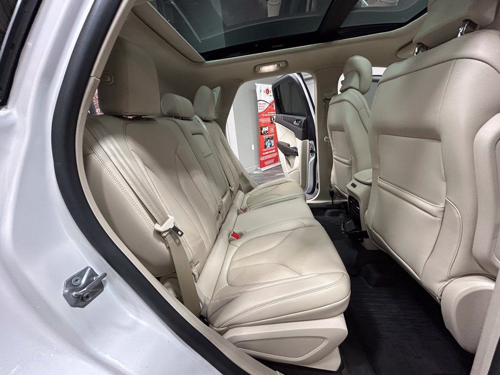 Used 2018 Lincoln MKC Reserve FWD image 45