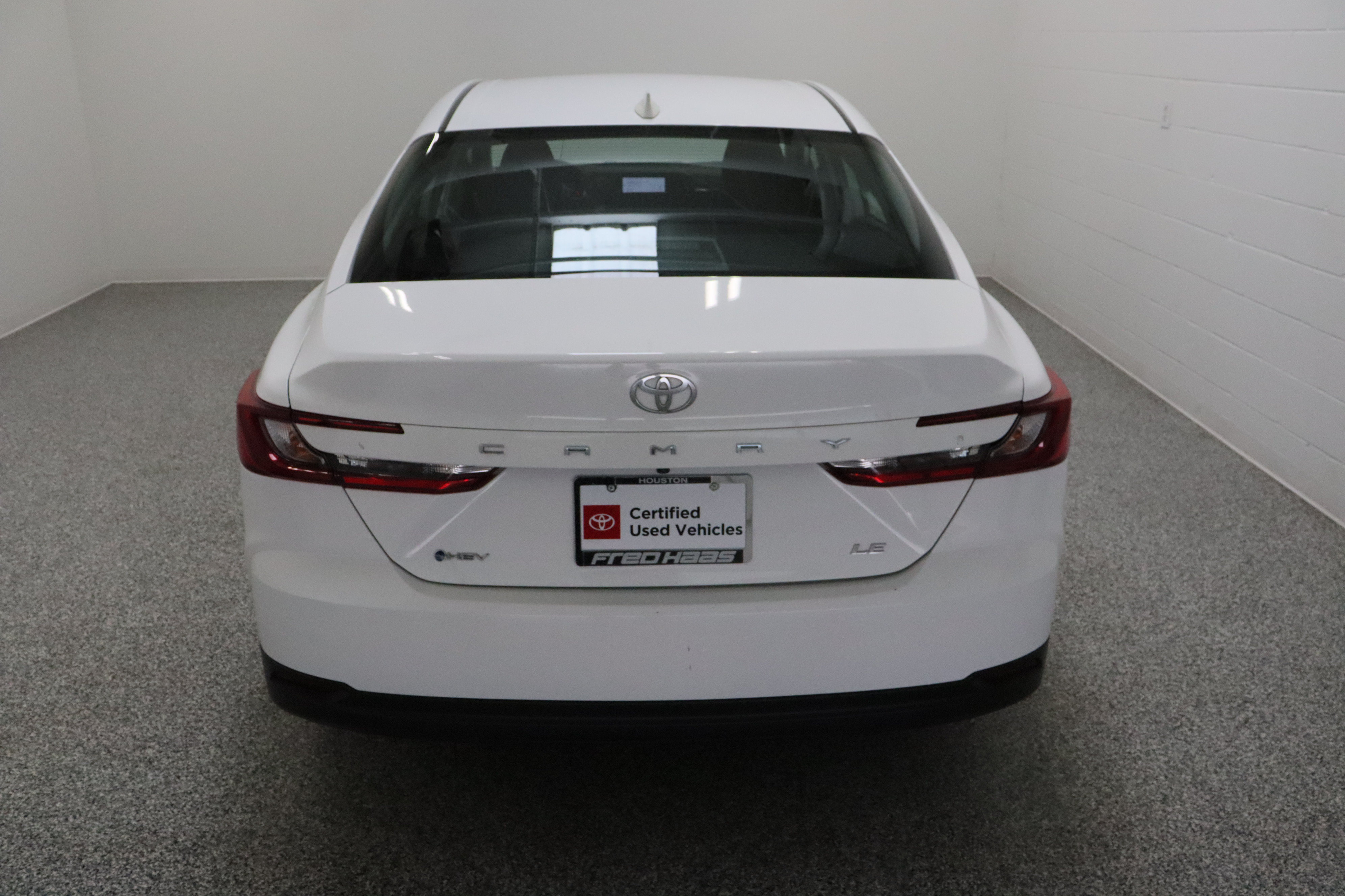 Certified 2025 Toyota Camry LE FWD image 8
