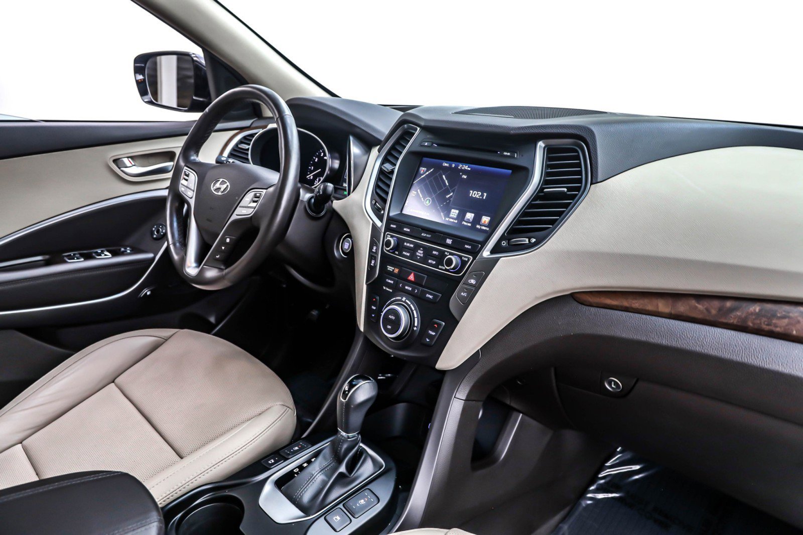 Used 2018 Hyundai Santa Fe Sport image 15