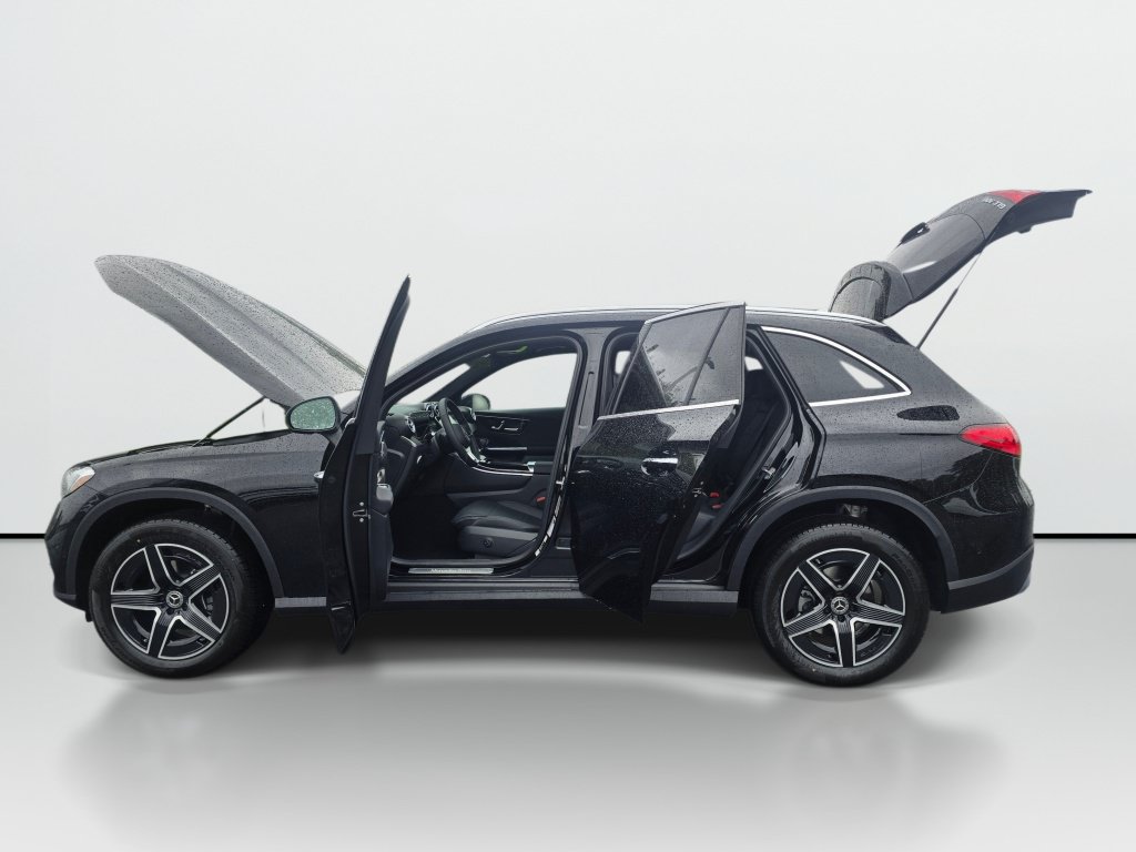New 2026 Mercedes-Benz GLC 300 4MATIC image 9