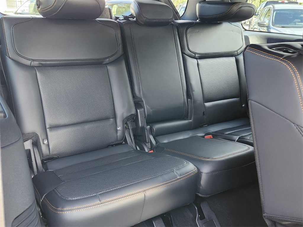 Used 2025 Ford Expedition Tremor image 12