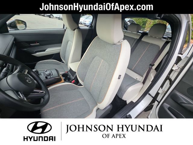 Used 2022 MAZDA MX-30 Electric w/ Premium Package image 25