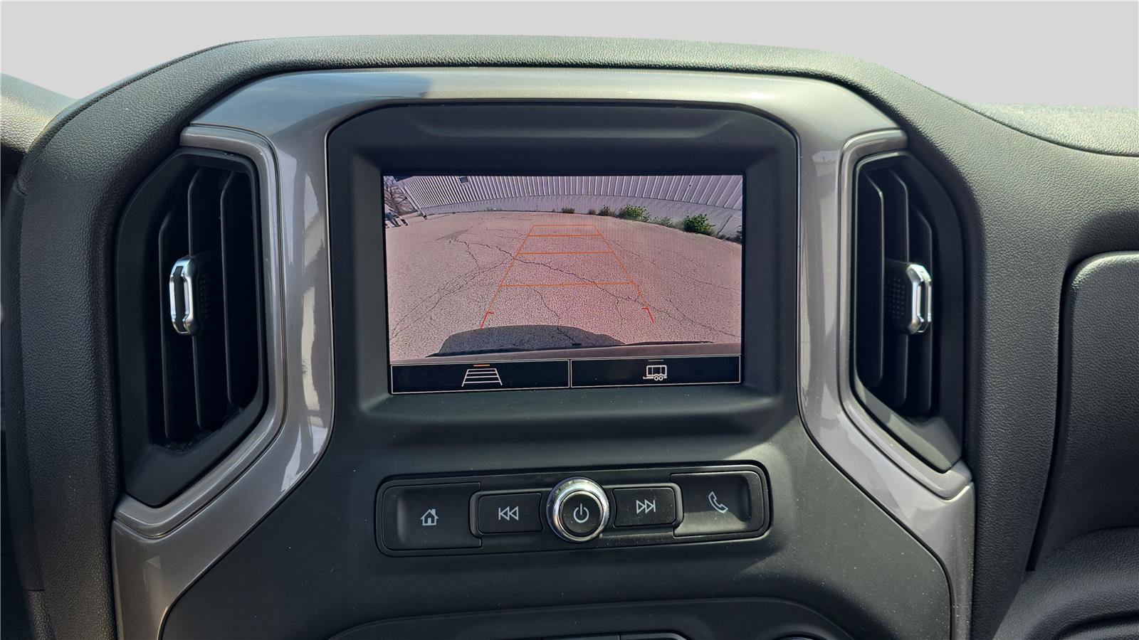 Used 2023 Chevrolet Silverado 1500 Custom AWD/4WD image 21
