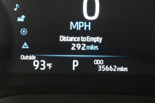 Used 2025 Toyota Sienna XLE FWD image 4