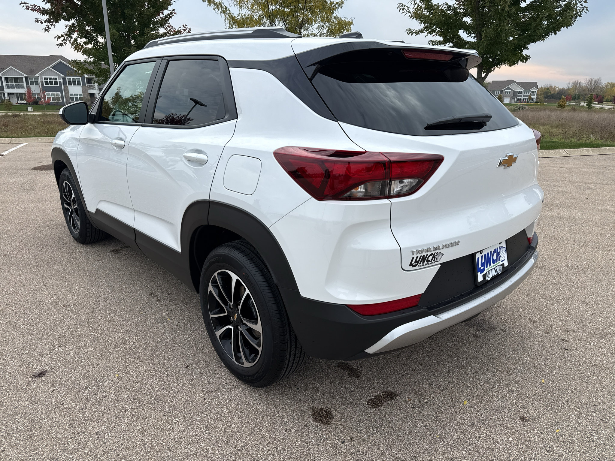 New 2026 Chevrolet TrailBlazer LT FWD image 3