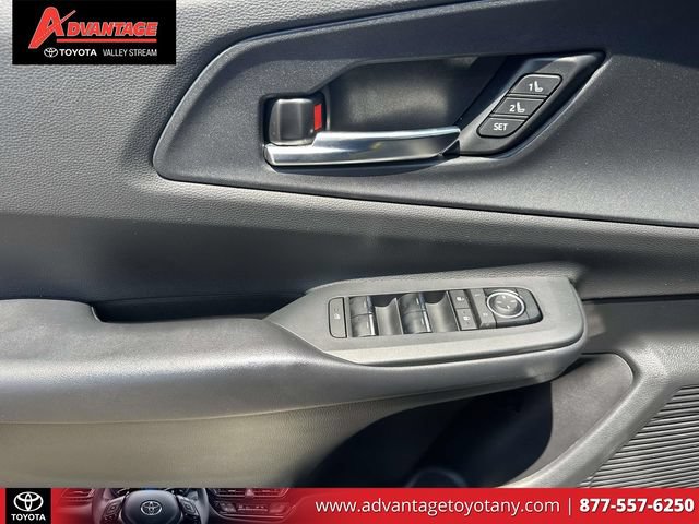 Certified 2026 Toyota Prius Plug-In Hybrid w/ Limited Premium Package FWD image 20