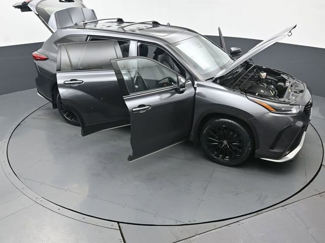 Certified 2023 Toyota Highlander XSE image 61