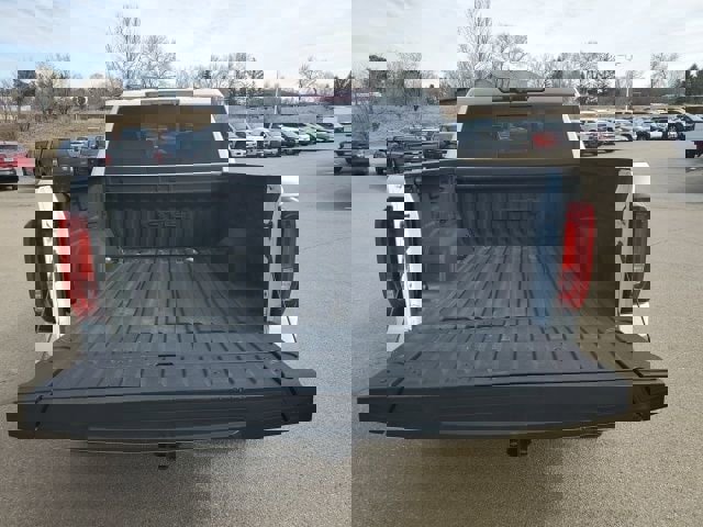 Certified 2021 GMC Sierra 1500 AT4 w/ AT4 Premium Package image 35