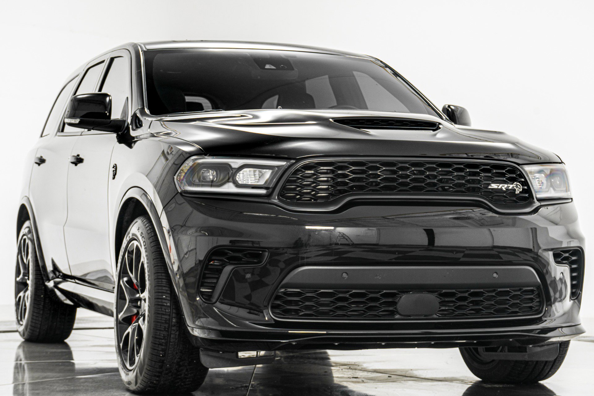 Used 2023 Dodge Durango SRT Hellcat AWD/4WD image 3