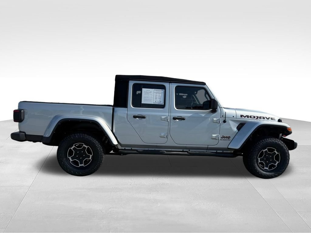 Used 2022 Jeep Gladiator Mojave w/ LED Lighting Group AWD/4WD image 30