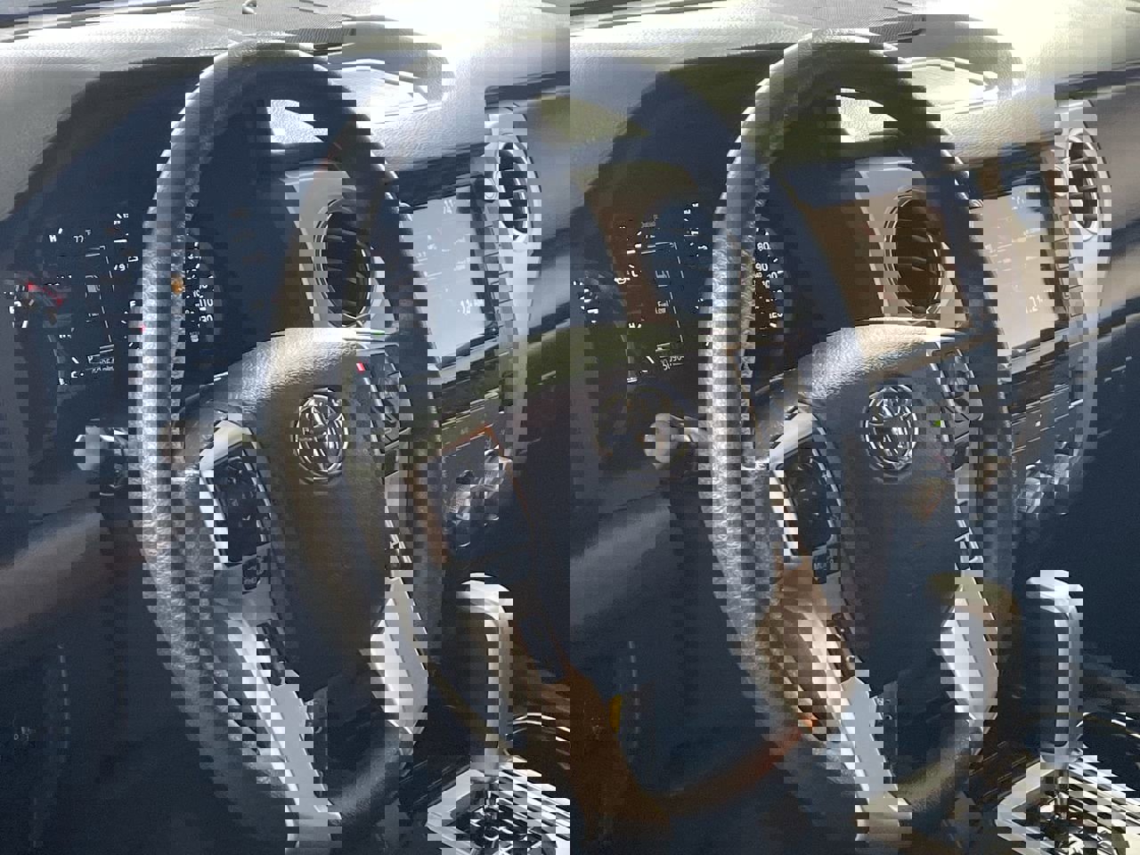 Used 2021 Toyota Tundra SR5 image 12