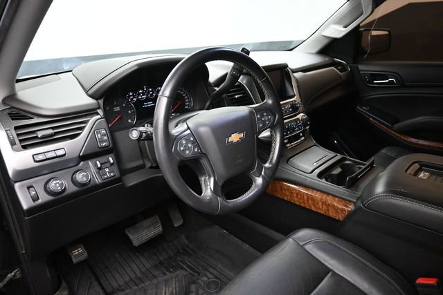 Used 2018 Chevrolet Tahoe Premier AWD/4WD image 12