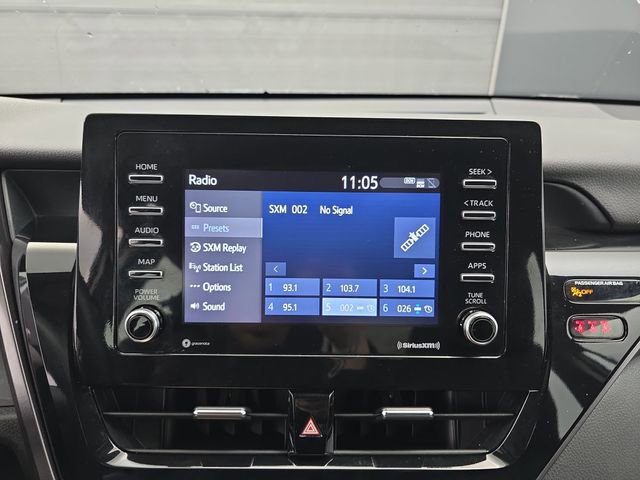 Used 2023 Toyota Camry SE image 31