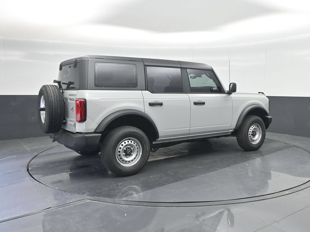 New 2026 Ford Bronco 4-Door AWD/4WD image 15
