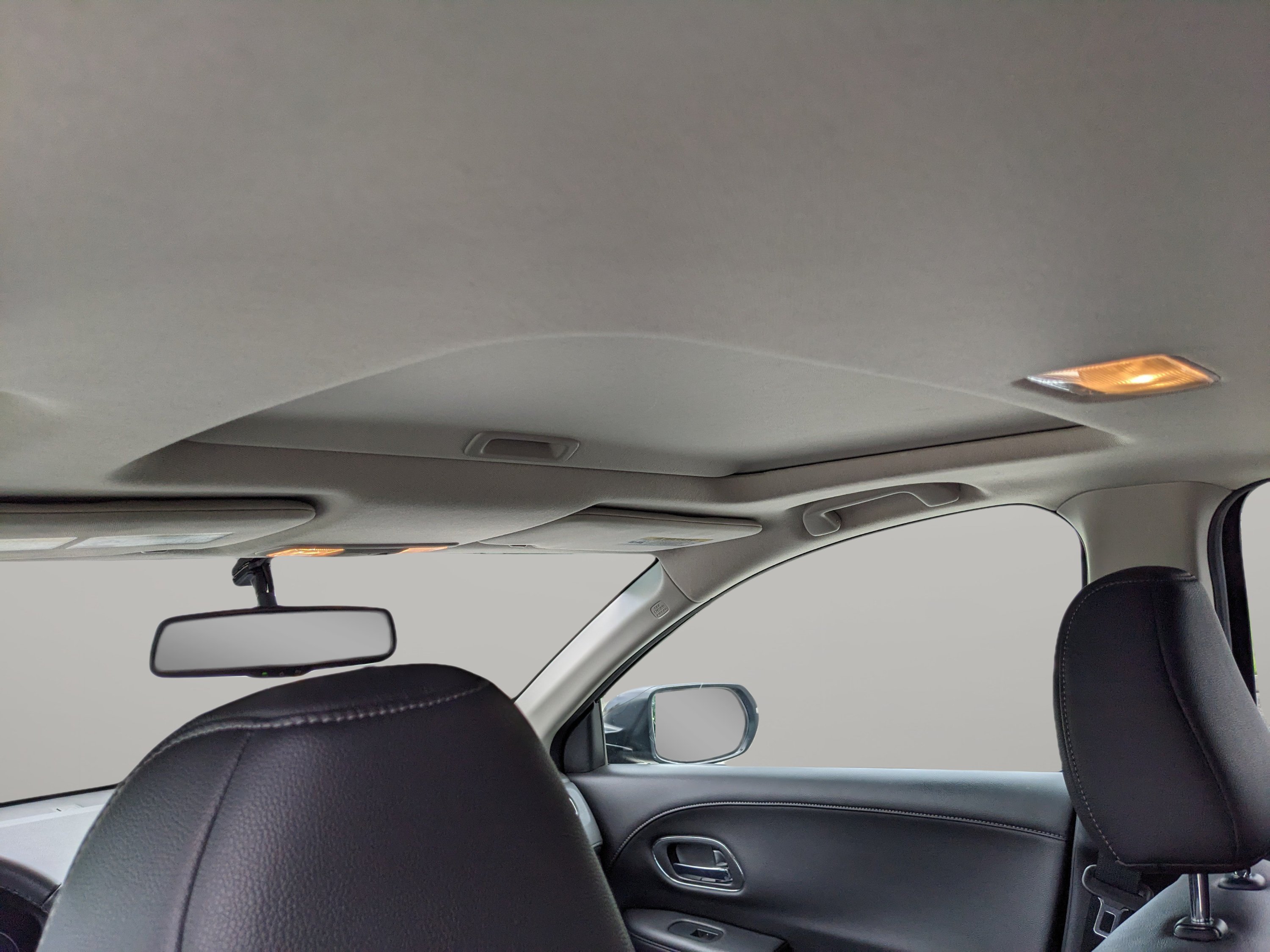 Used 2018 Honda HR-V EX-L image 19
