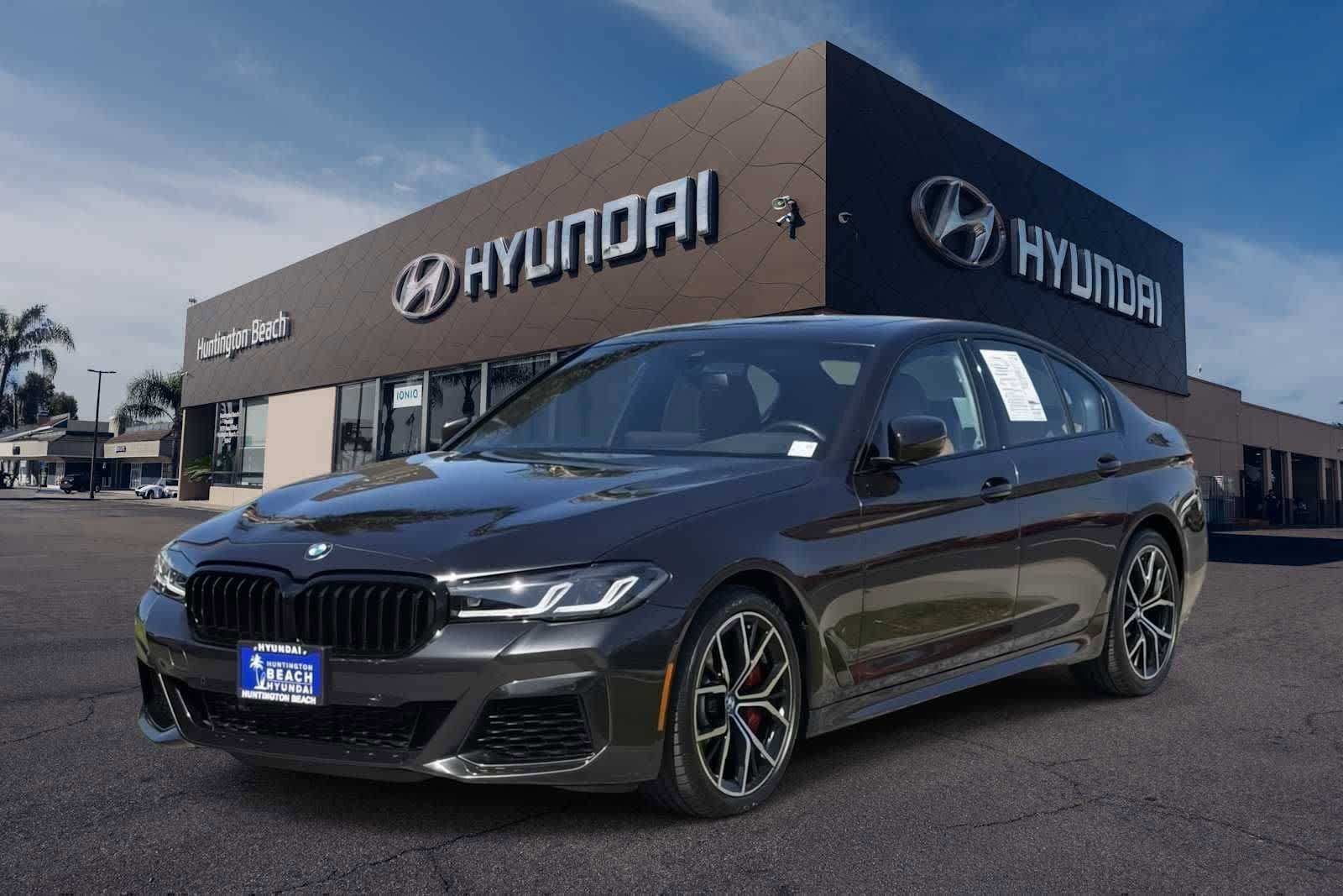 Used 2023 BMW 540i xDrive w/ M Sport Package AWD/4WD image 1