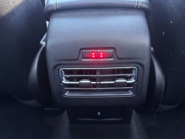 Used 2022 Lincoln Corsair Standard w/ Premium Package image 28