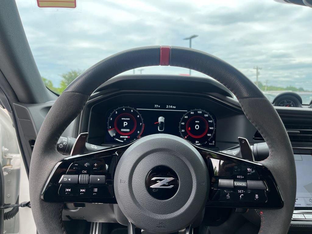 Certified 2025 Nissan Z Performance w/ Floor Mat Package RWD image 45