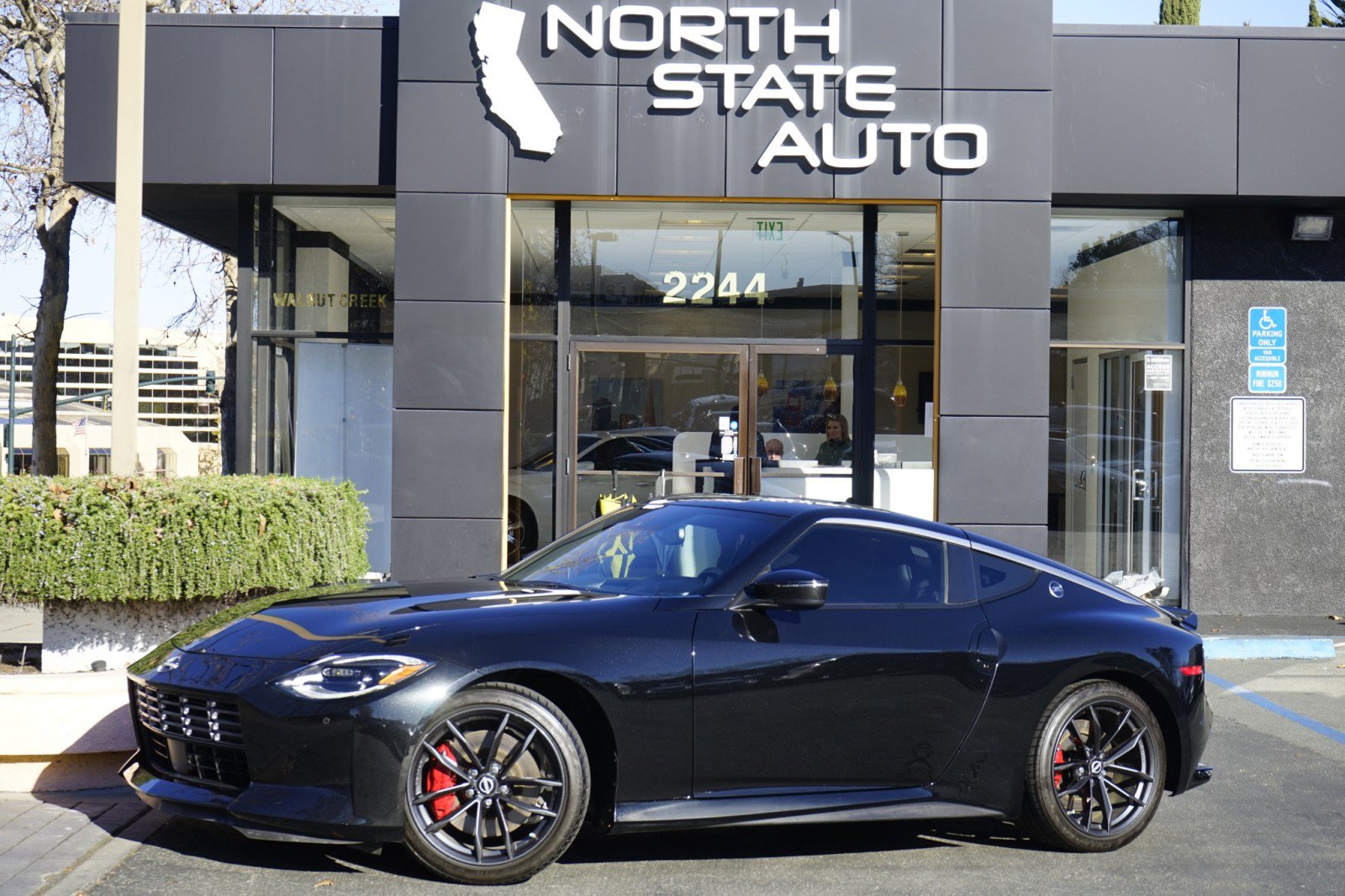 Used 2023 Nissan Z Performance w/ Floor Mat Package (L93)