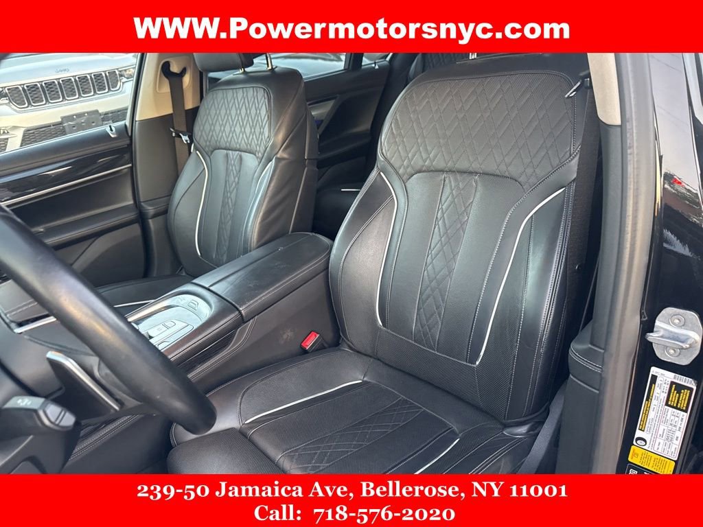 Used 2020 BMW 750i xDrive w/ Executive Package image 33