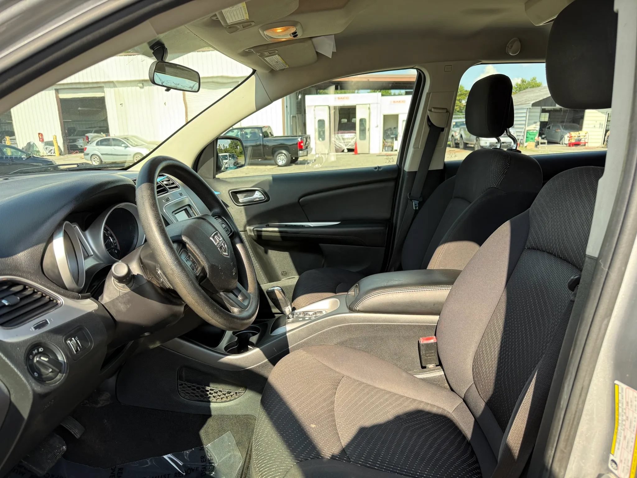 Used 2015 Dodge Journey American Value Package w/ Flexible Seating Group FWD image 2
