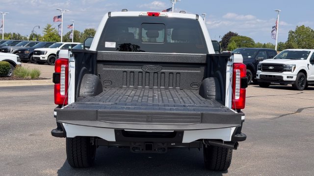 New 2026 Ford F350 XLT w/ XLT Premium Package AWD/4WD image 11