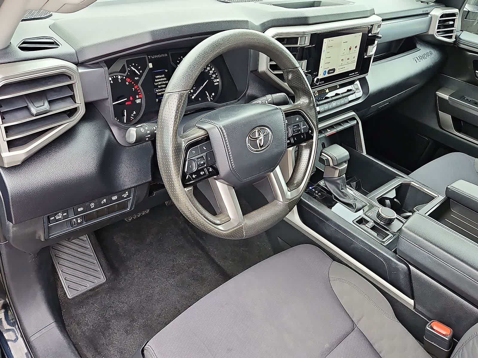 Used 2022 Toyota Tundra SR5 AWD/4WD image 16